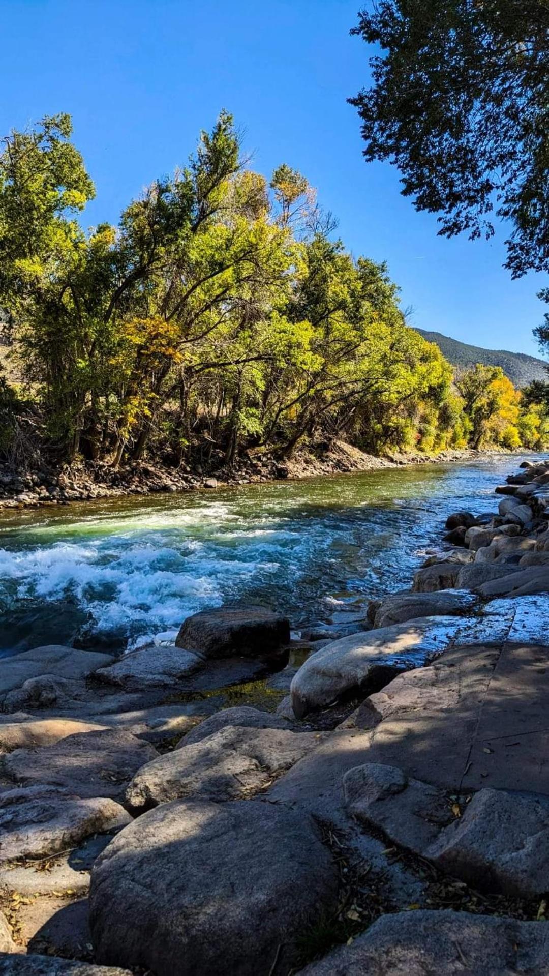Browns Canyon Inn Салида Экстерьер фото